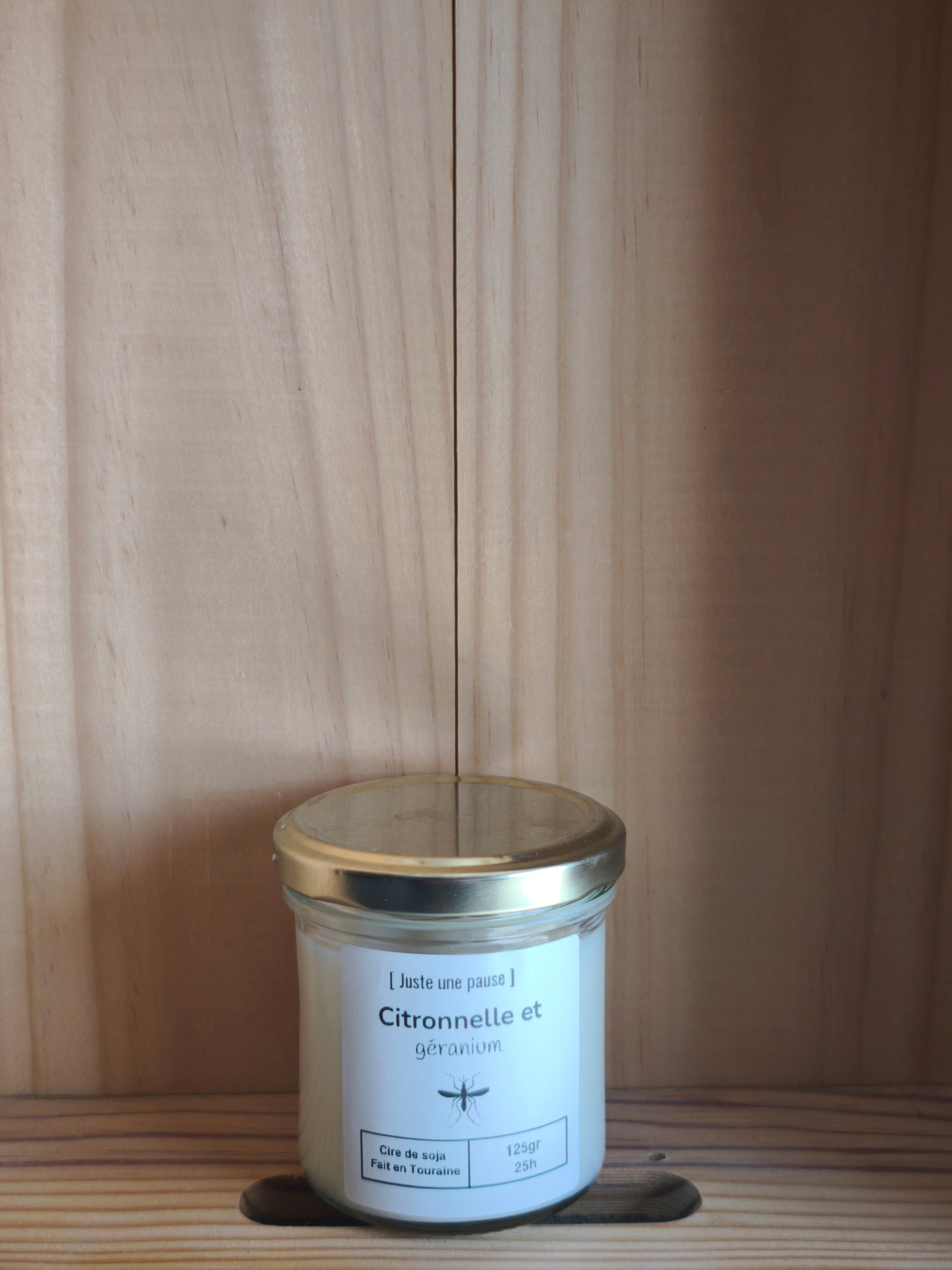 Bougie coulée citronnelle et géranium