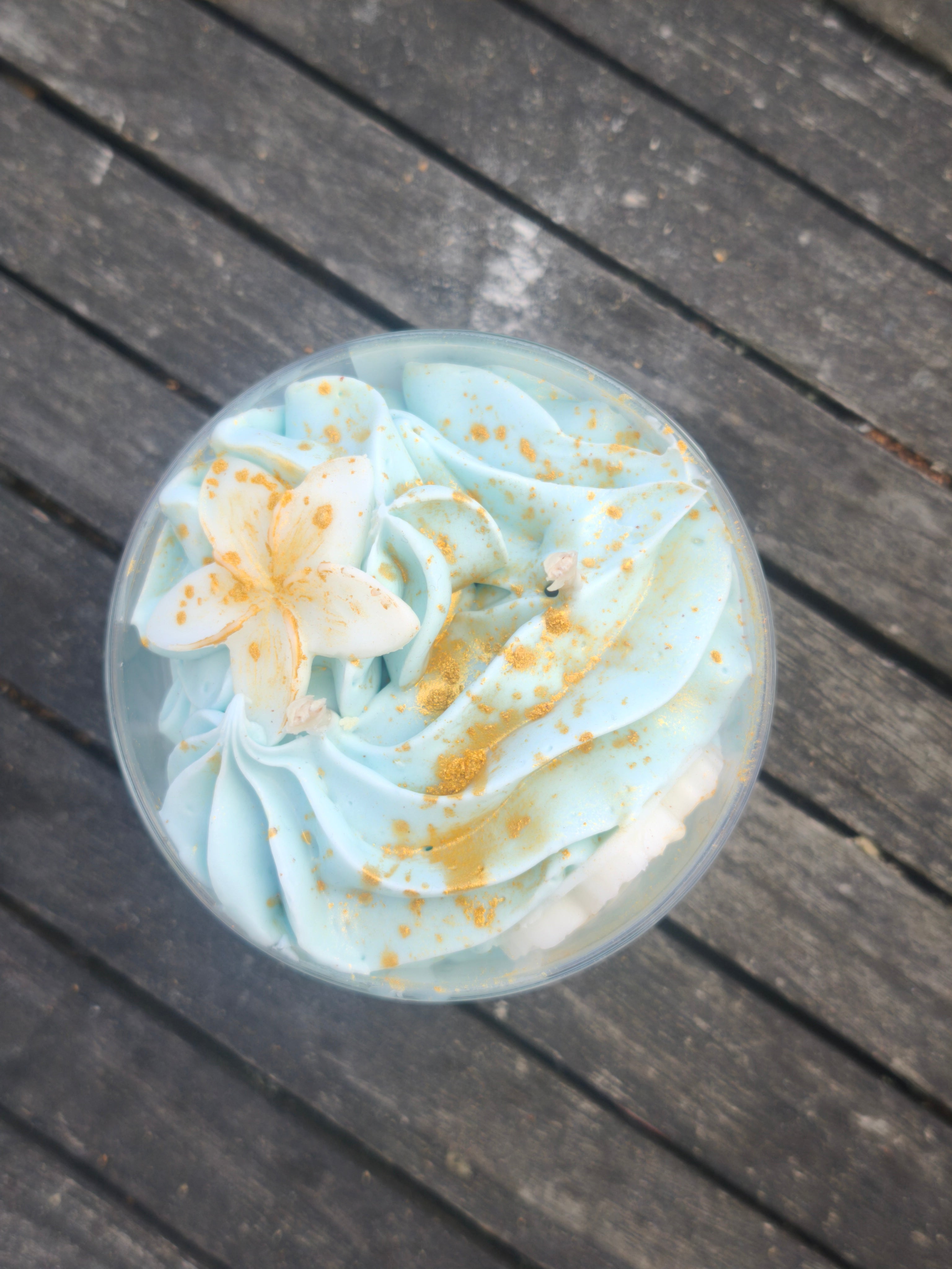 La Bougie Chantilly "Évasion Solaire" – Monoï